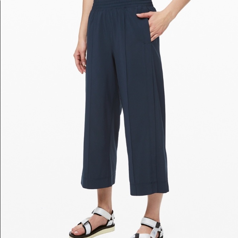 Lululemon Wanderer Culottes